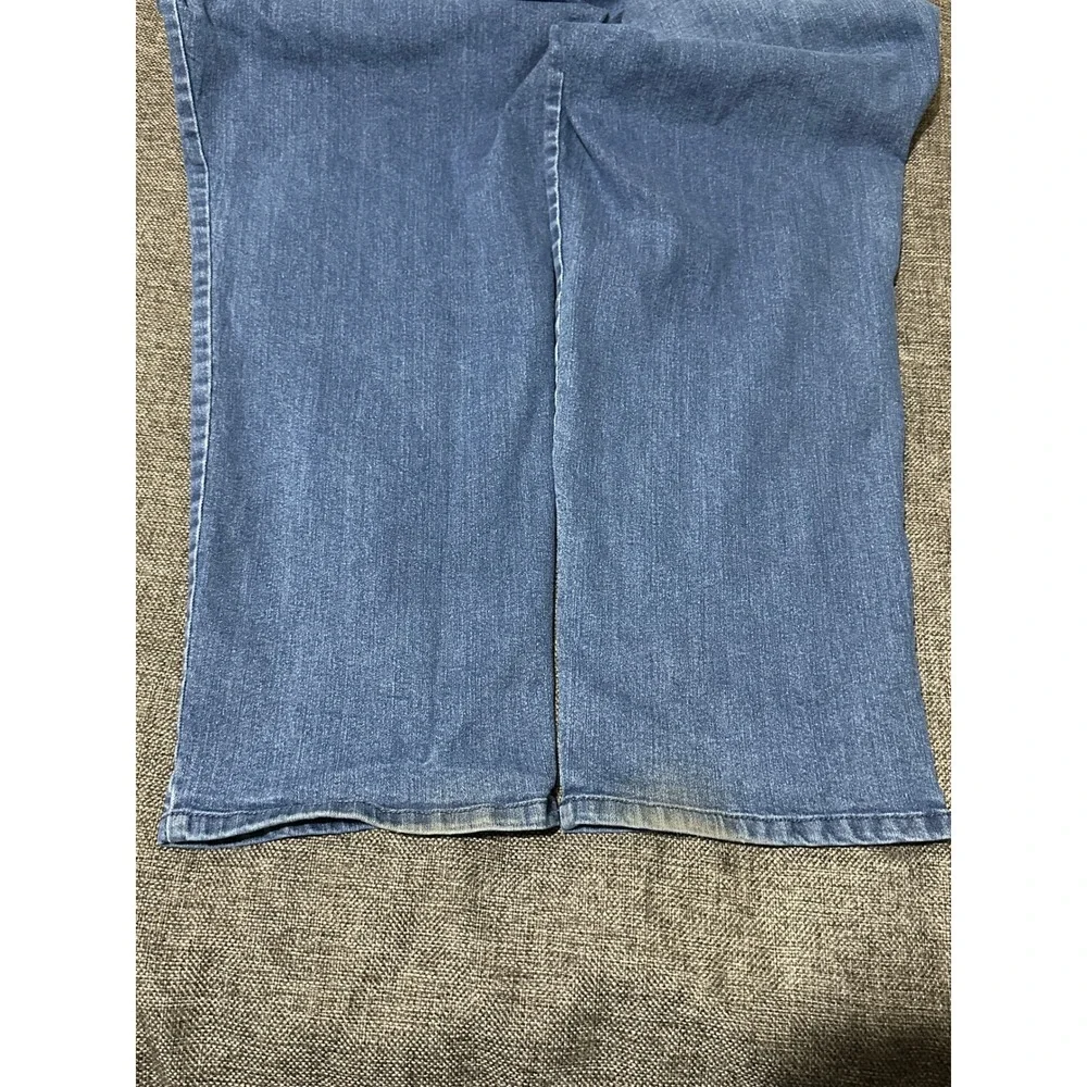 Gloria Vanderbilt Women's 20W Jeans Amanda Classic Tapered High‎ Rise Blue Denim